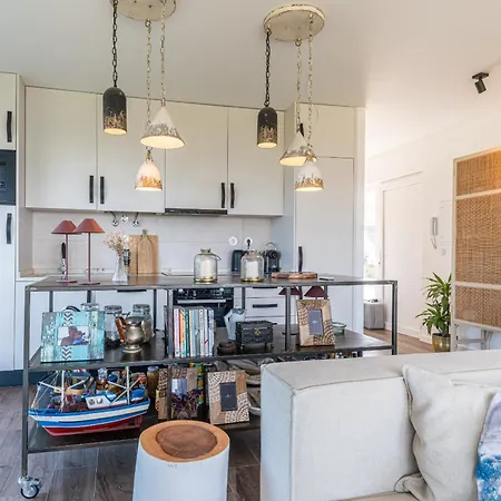 Ambar - New! Colares