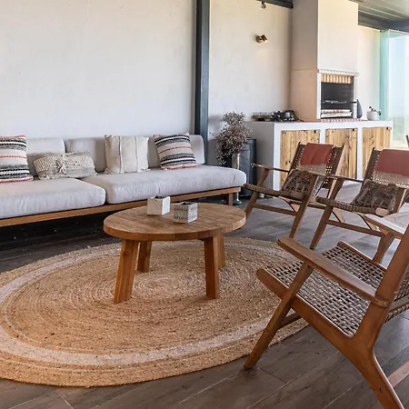 Ambar - New! Villa