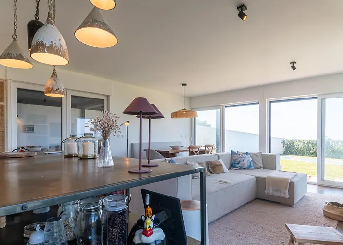 Ambar - New! Colares