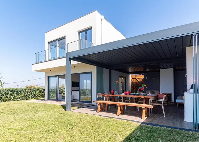 Ambar - New! * Colares